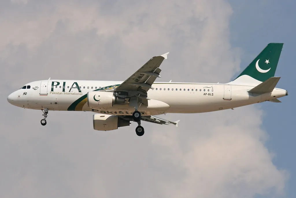 PIA Pakistan International Airlines Fleet AP BLS Airbus A320 200ceo