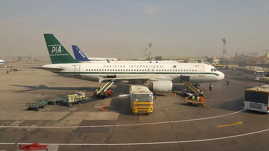 Pakistan International Airlines PIA Fleet AP BLU Airbus A320 214 at Benazir Bhutto International Airport